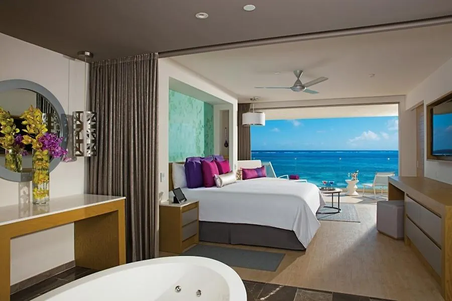 Secrets Riviera Cancun Resort & Spa (Adults Only) بويرتو موريلوس المكسيك